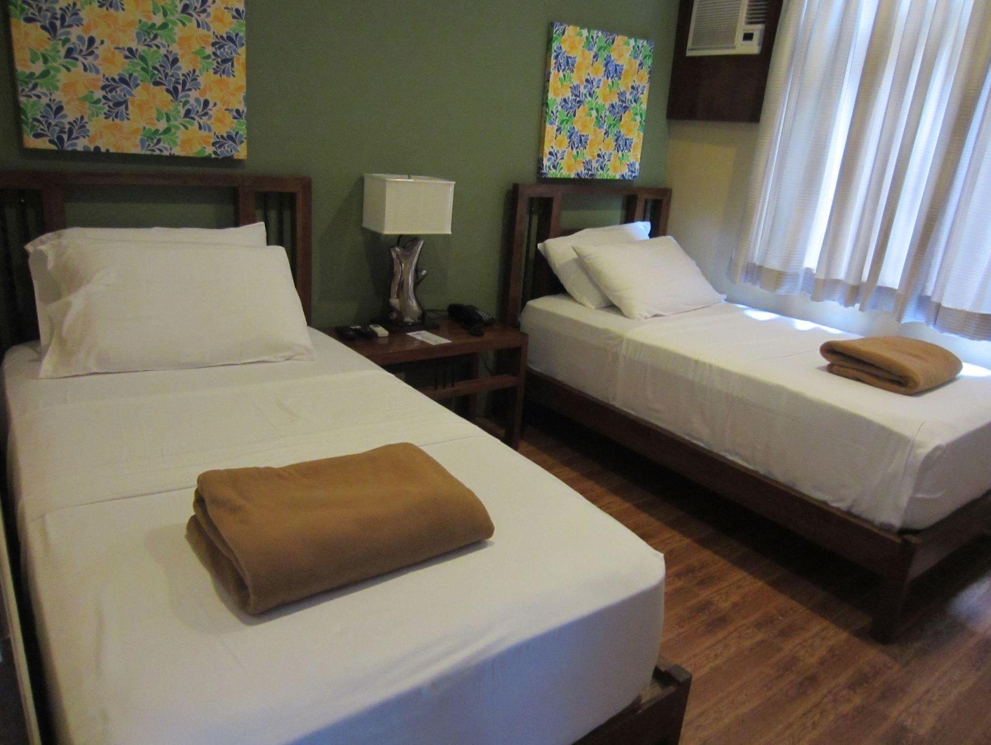 Purple Tree Bed & Breakfast Paranaque City Экстерьер фото