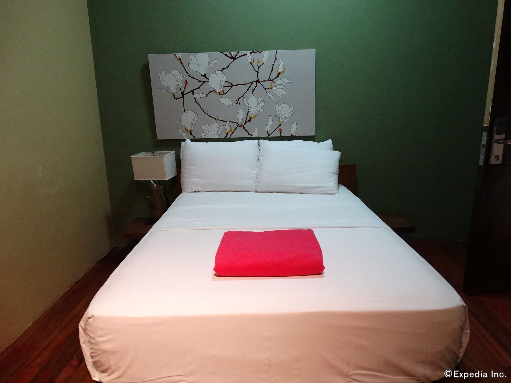 Purple Tree Bed & Breakfast Paranaque City Экстерьер фото